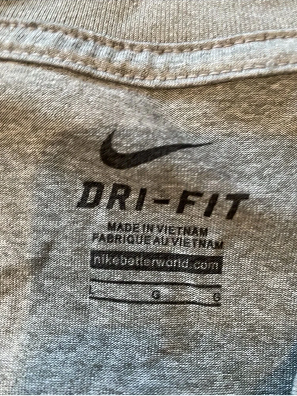Nike Dry Fit Illinois Fighting Illini T-shirt - Men’s Large